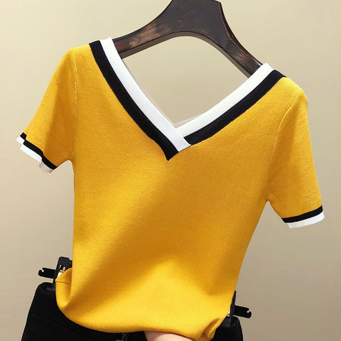 Women's V-neck Contrast Color Knit Tee